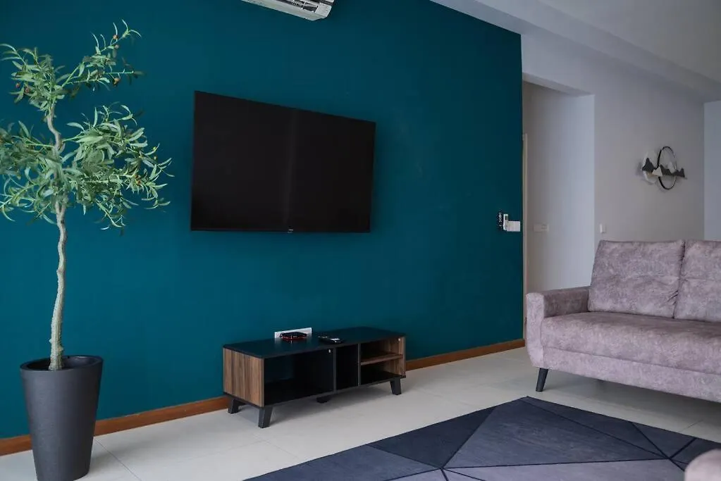 Family Seaview Suite With 3 Rooms By The Only Bnb Tanjung Tokong 0*,  Malásia