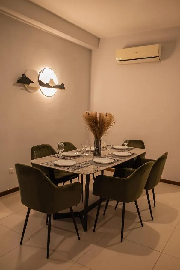 Family Seaview Suite With 3 Rooms By The Only Bnb Tanjung Tokong 0*,